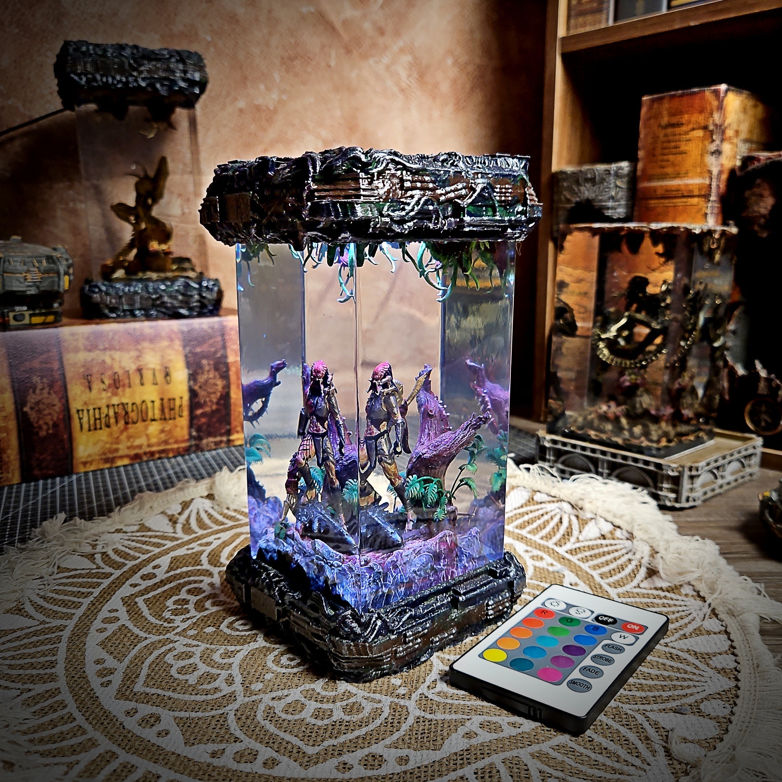 Predator Resin Lamp - handmade resin lamp