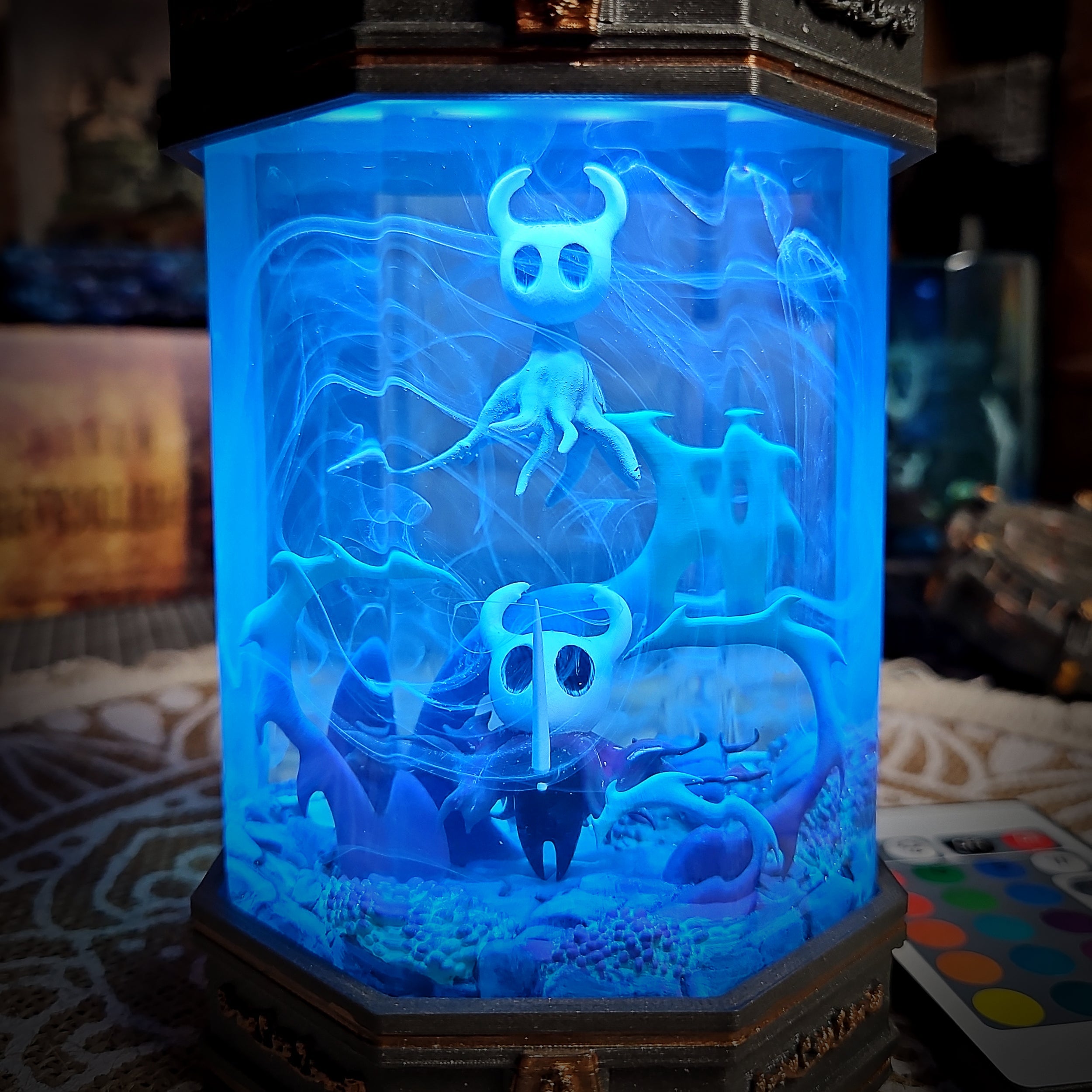 Hollow Knight V2 - Octagonal Resin Lamp