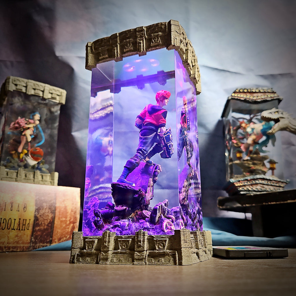 Vi LOL Resin Lamp