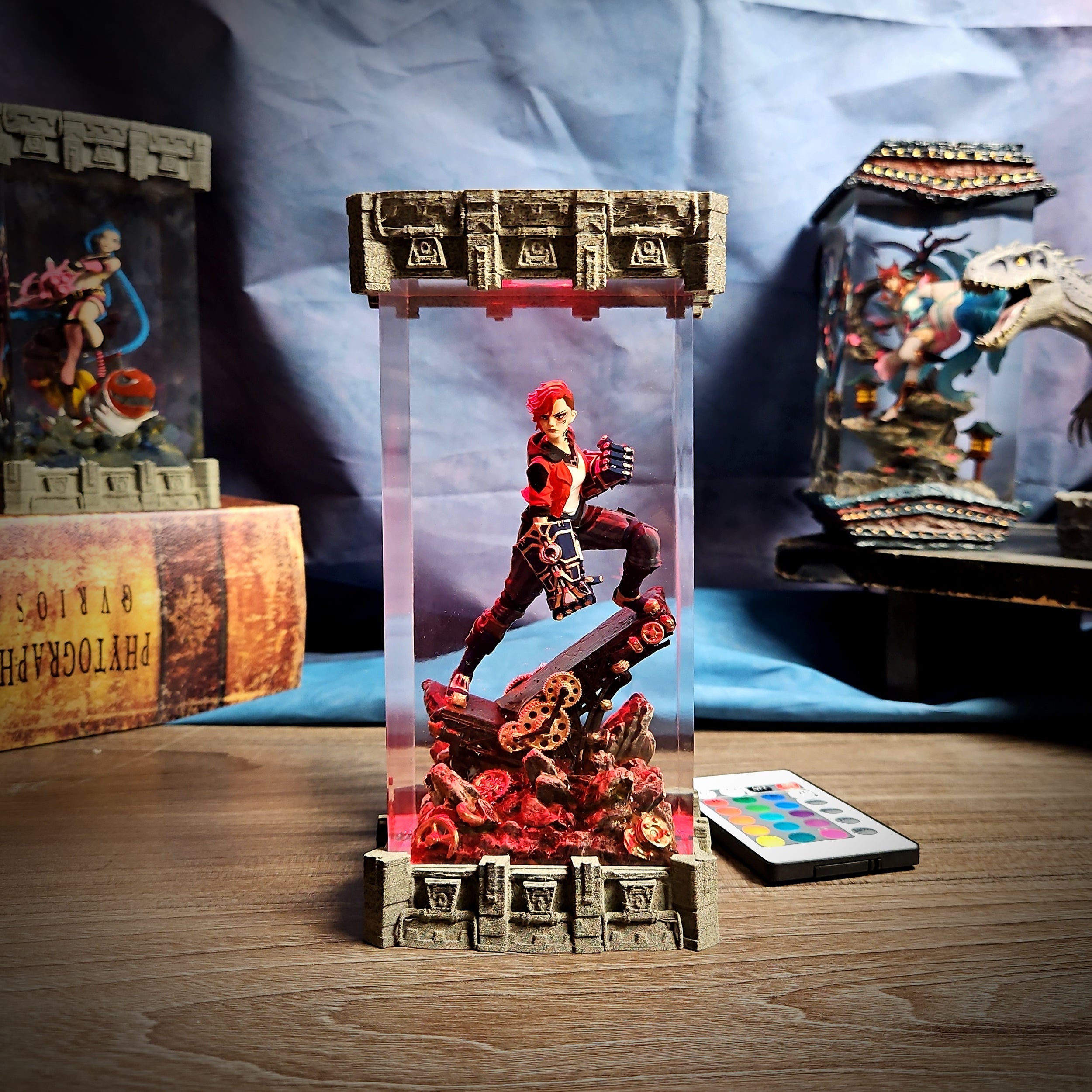 Vi LOL Resin Lamp