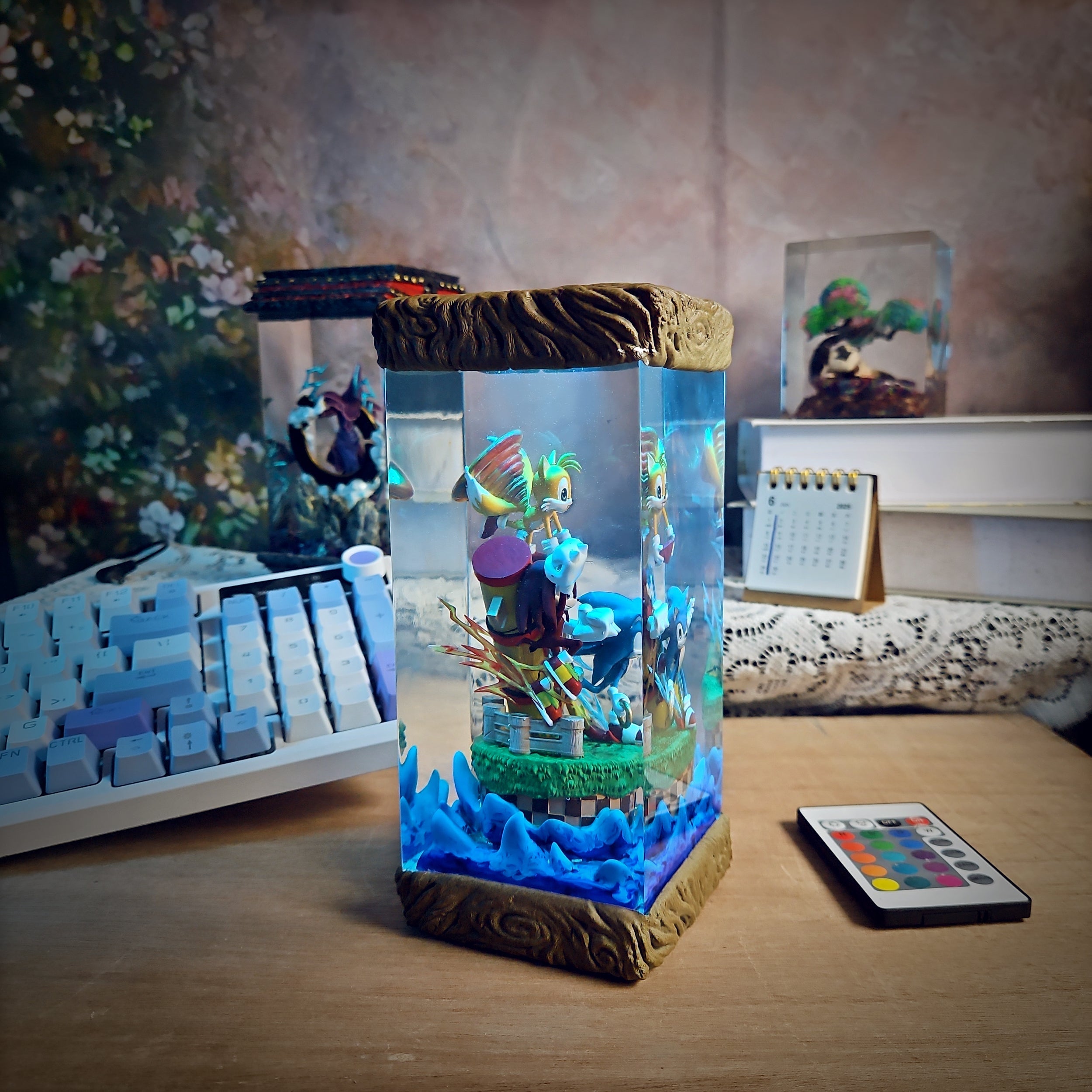 Sonic Resin Lamp - handmade resin lamp