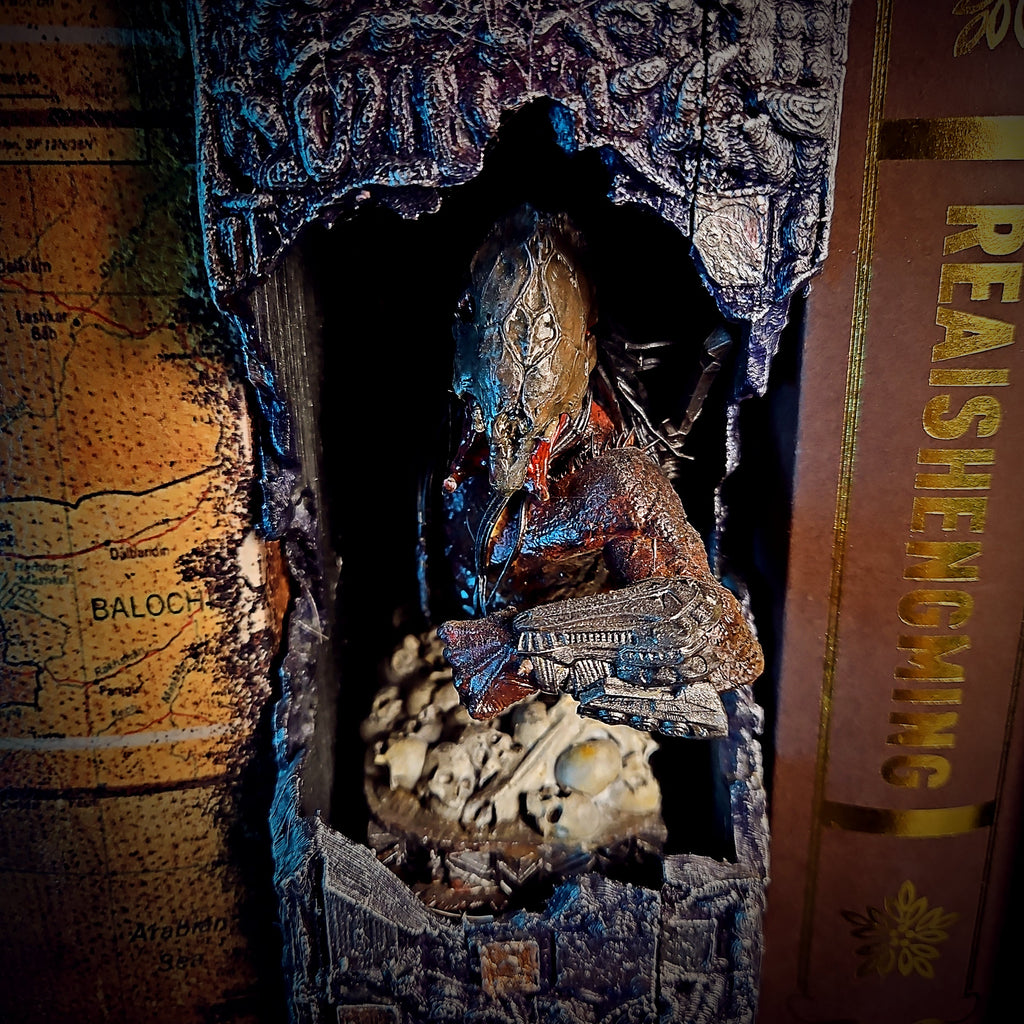 Predator Book Nook - handmade resin lamp