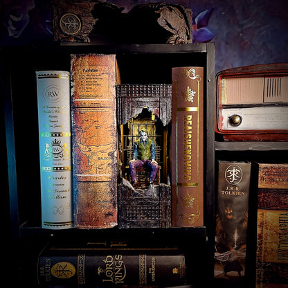 Joker Book Nook - handmade resin lamp