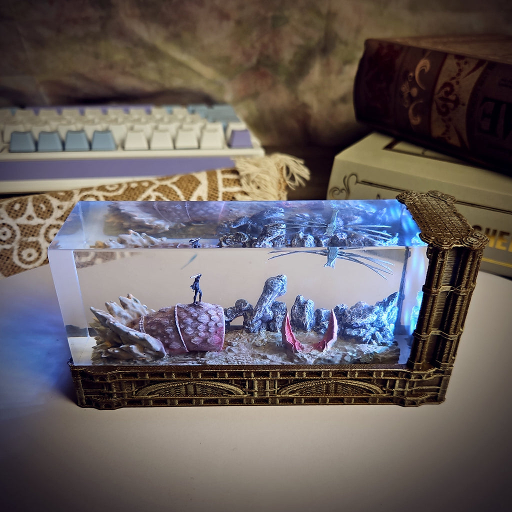Dune Resin Lamp - handmade resin lamp