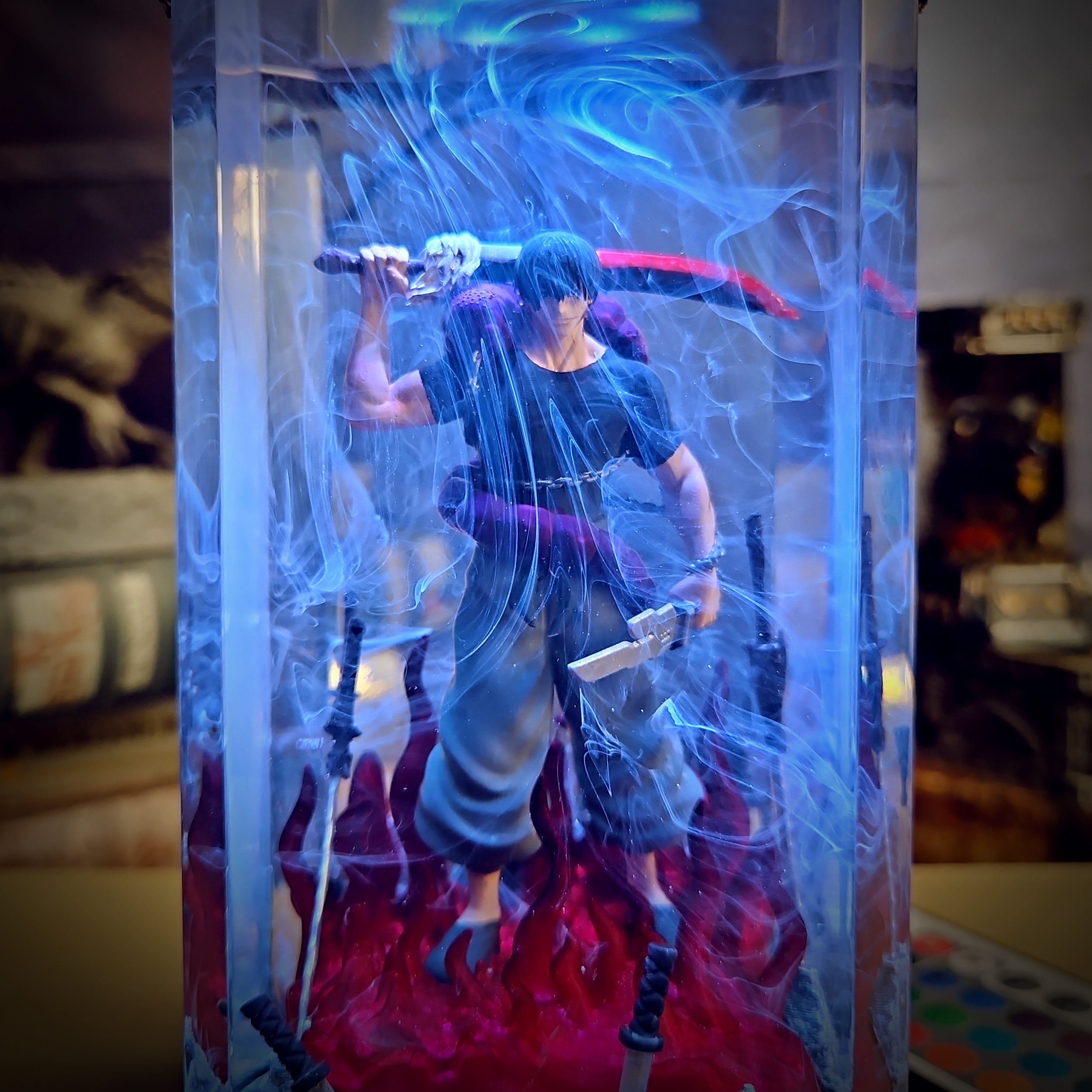 Toji Resin Lamp - handmade resin lamp