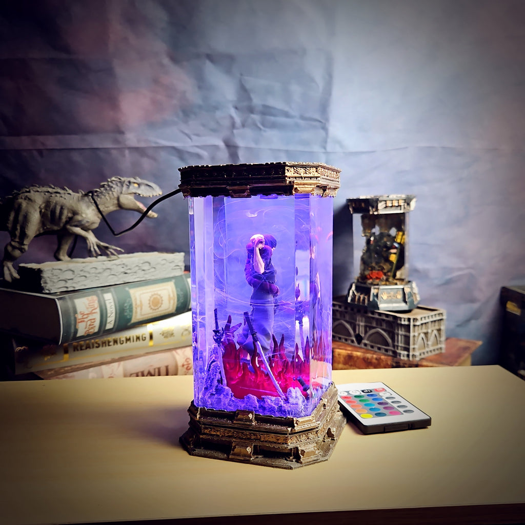 Toji Resin Lamp - handmade resin lamp