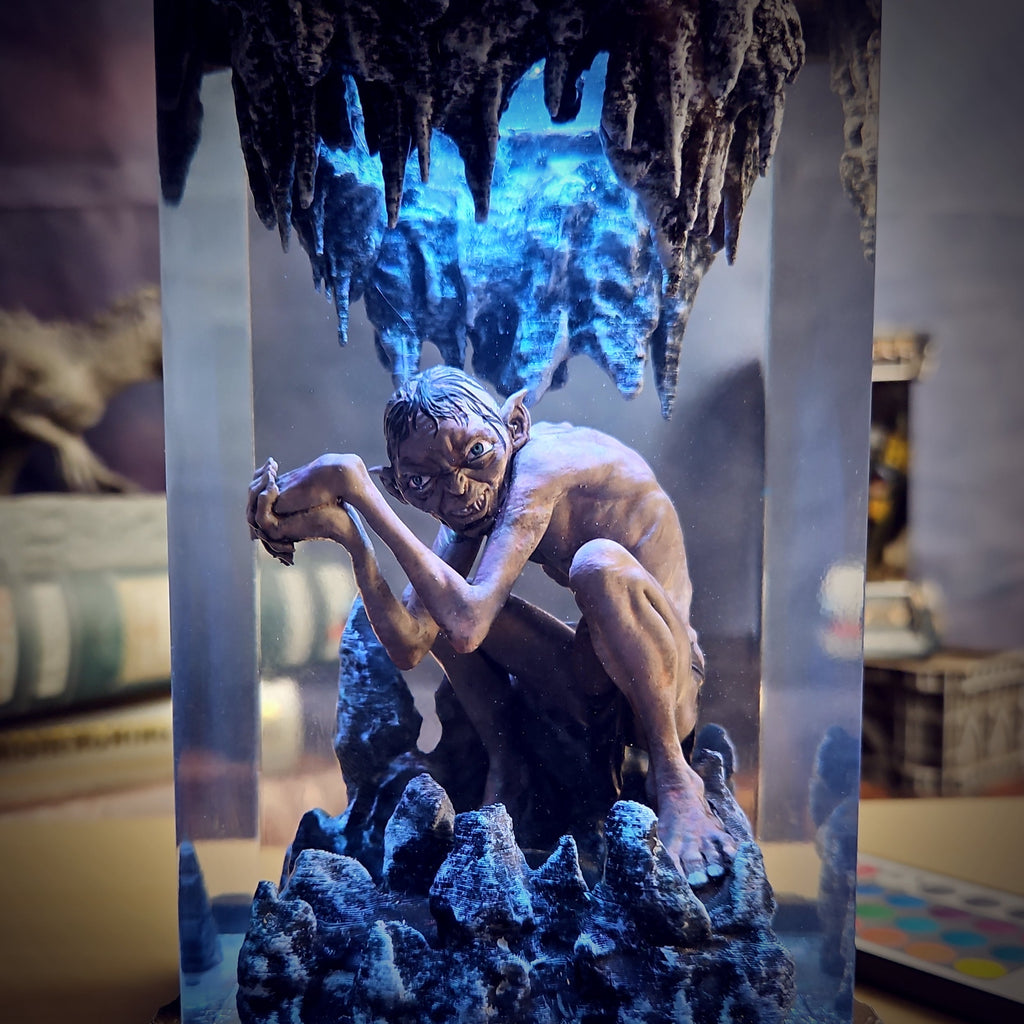 GOLUM - handmade resin lamp
