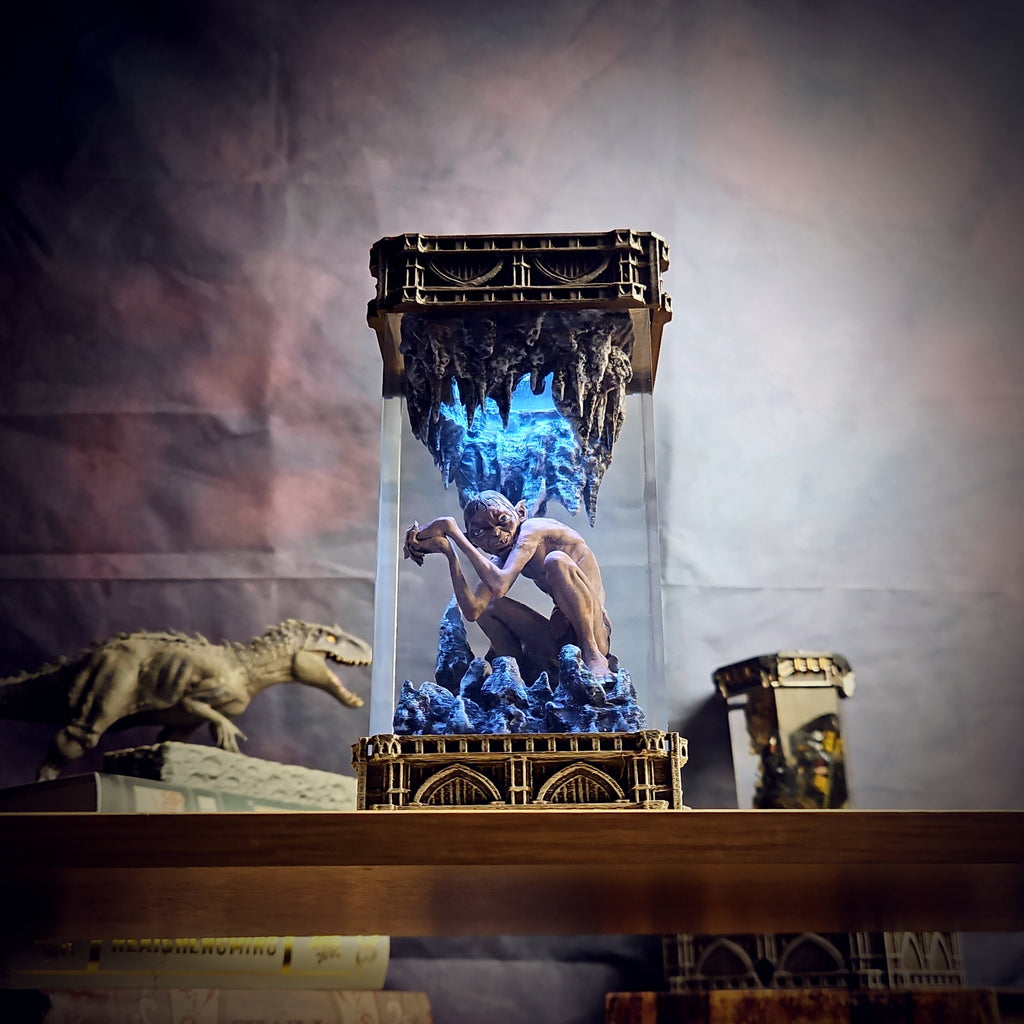 GOLUM - handmade resin lamp