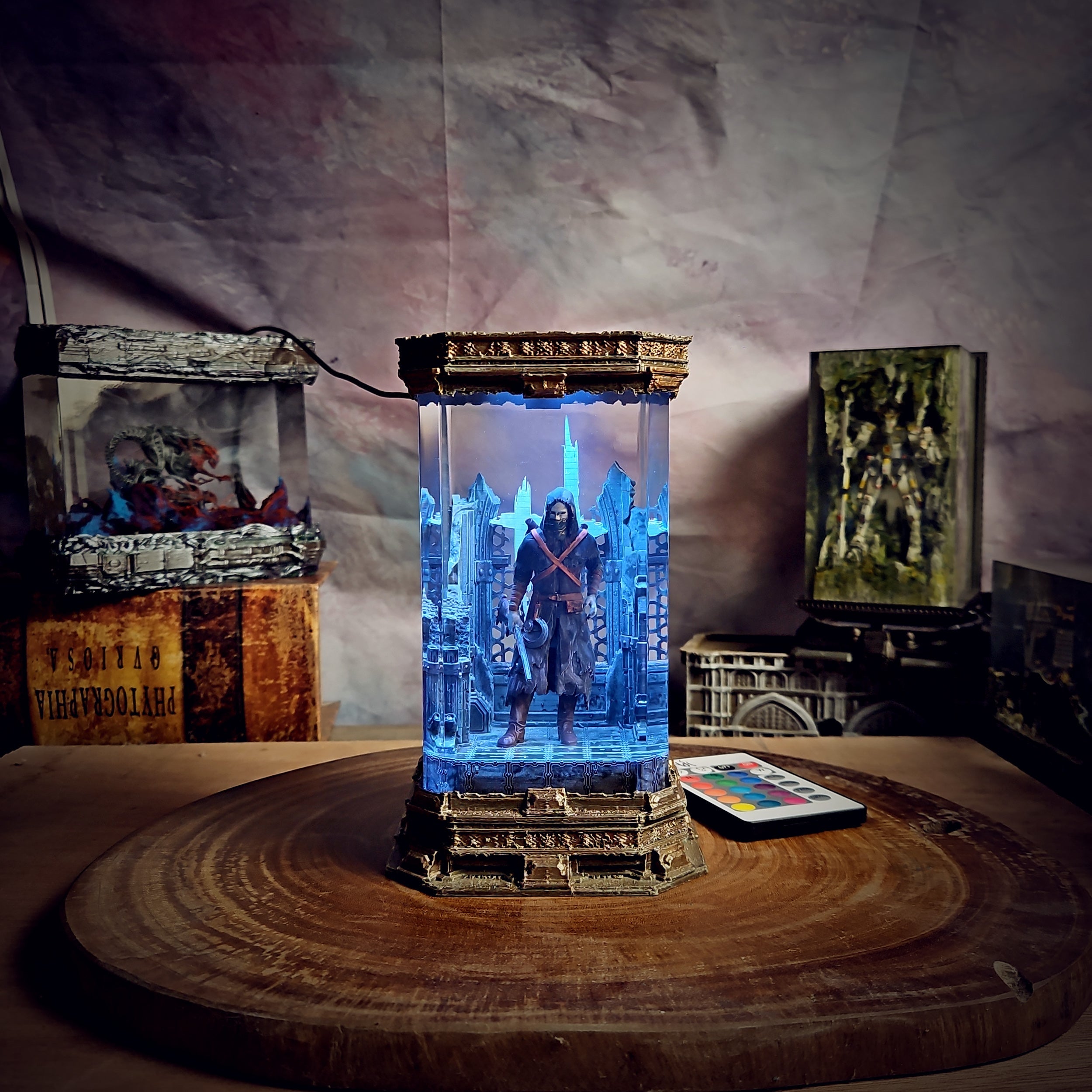 Hunt Showdown Resin Lamp - handmade resin lamp