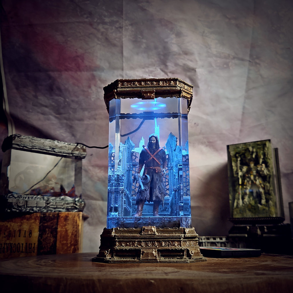 Hunt Showdown Resin Lamp - handmade resin lamp
