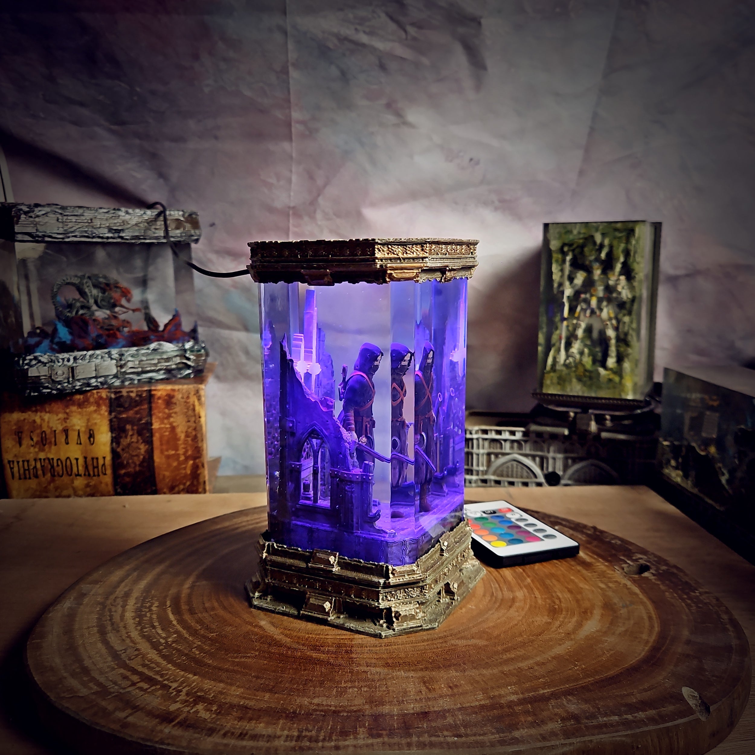 Hunt Showdown Resin Lamp - handmade resin lamp