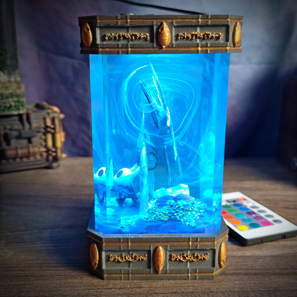 Hollow Knight Resin Lamp V2 – Battle Pose - handmade resin lamp