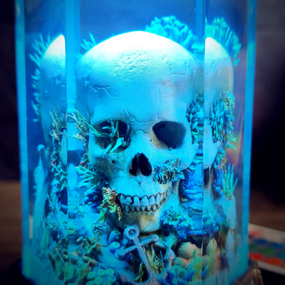 Skull Hexagon Resin Lamp - handmade resin lamp