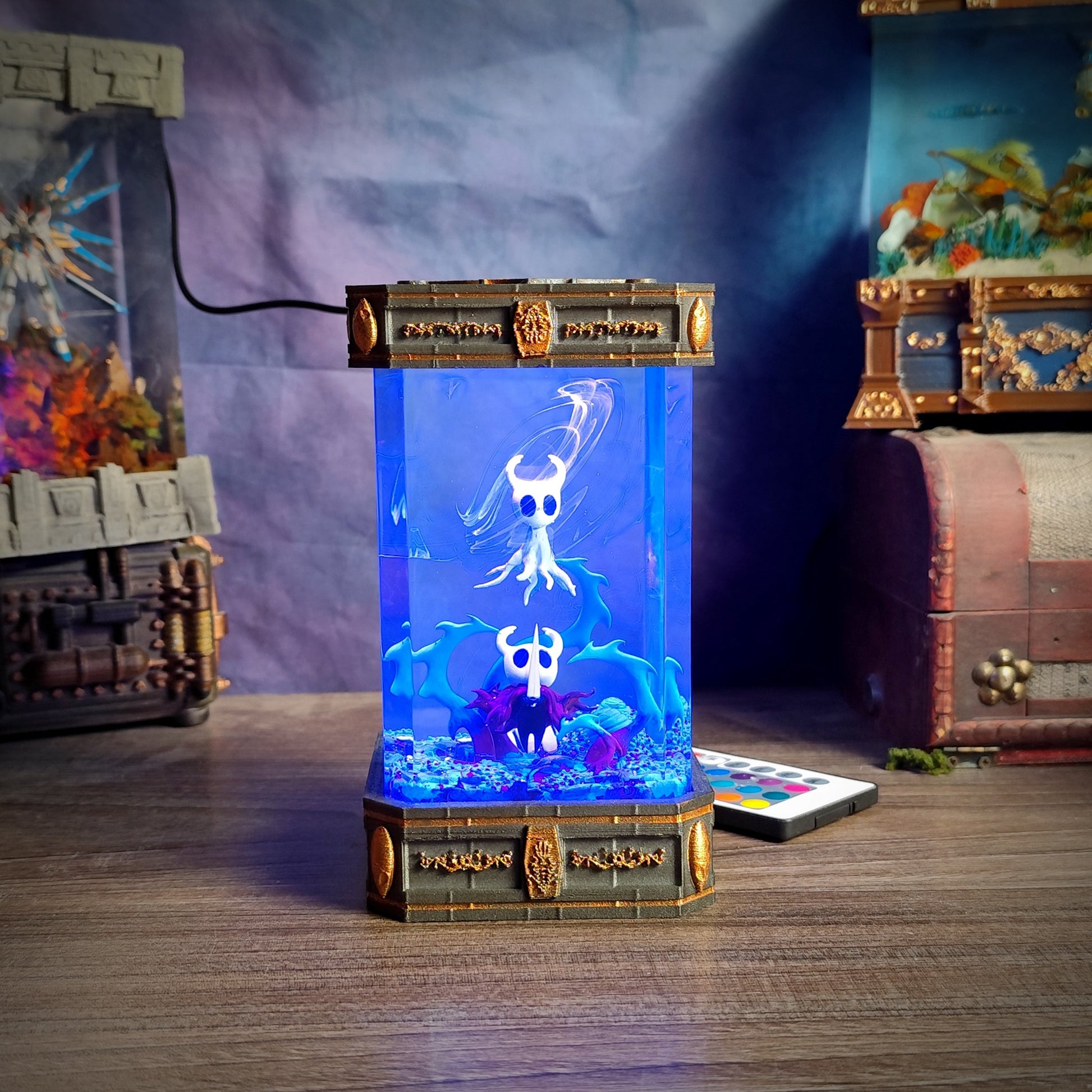Hollow Knight Resin Lamp V1 – Battle Pose - handmade resin lamp