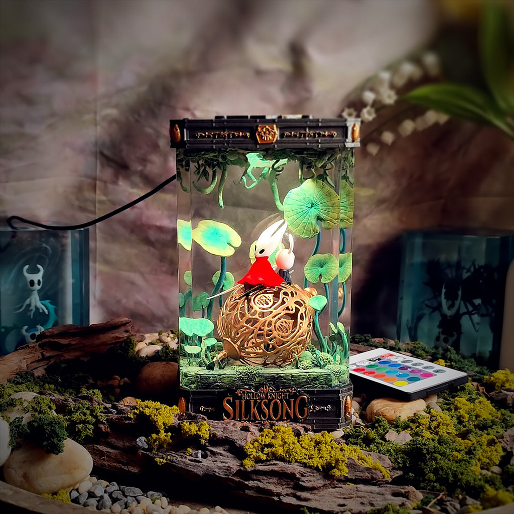 Knight & Hornet Silksong Resin Lamp