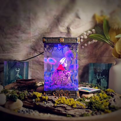 Knight & Hornet Silksong Resin Lamp - handmade resin lamp