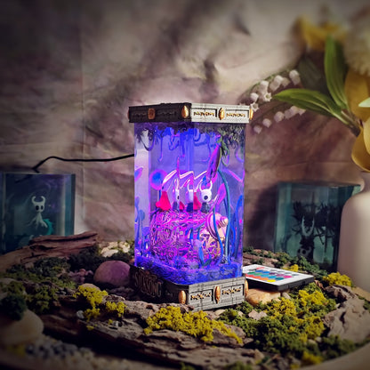 Knight & Hornet Silksong Resin Lamp - handmade resin lamp