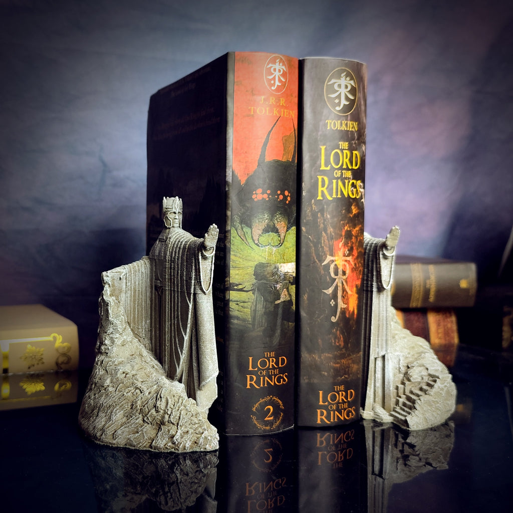 Argonath Book Nook - handmade resin lamp
