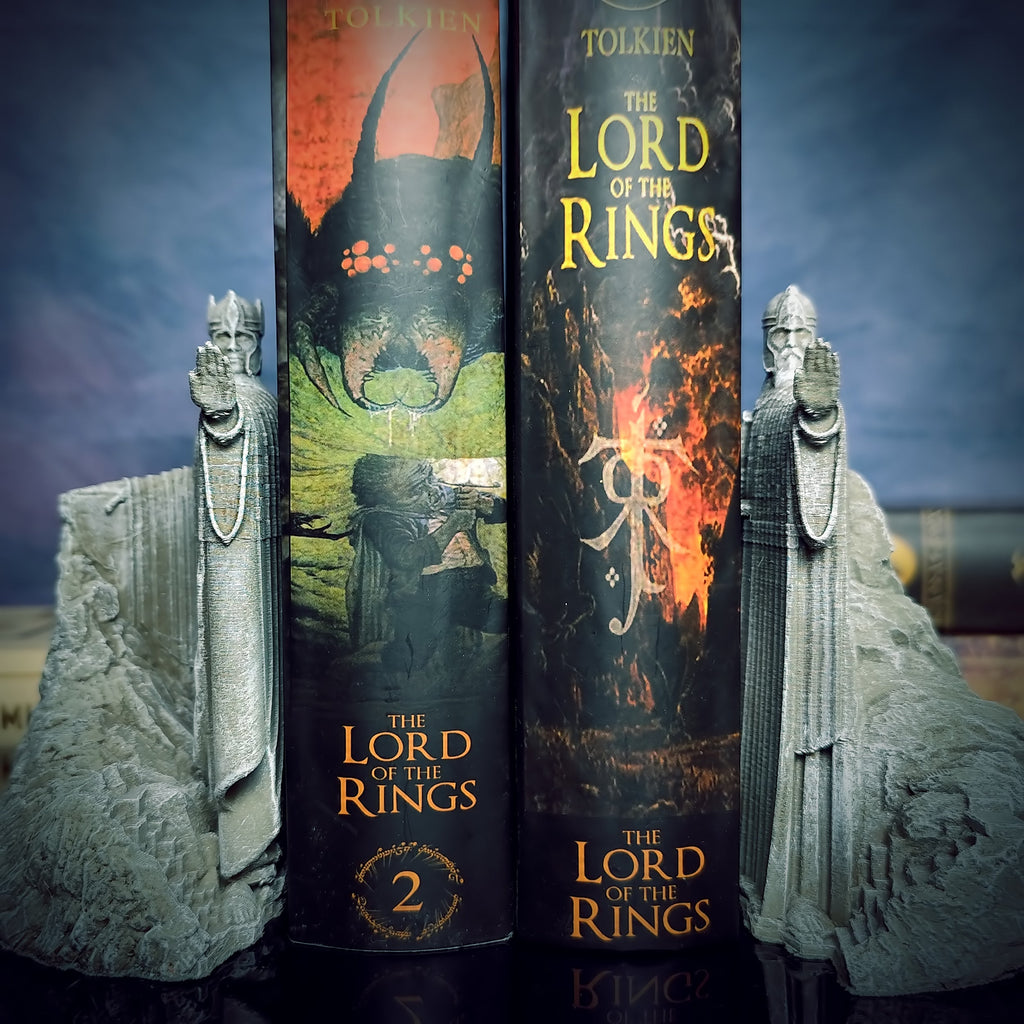 Argonath Book Nook - handmade resin lamp