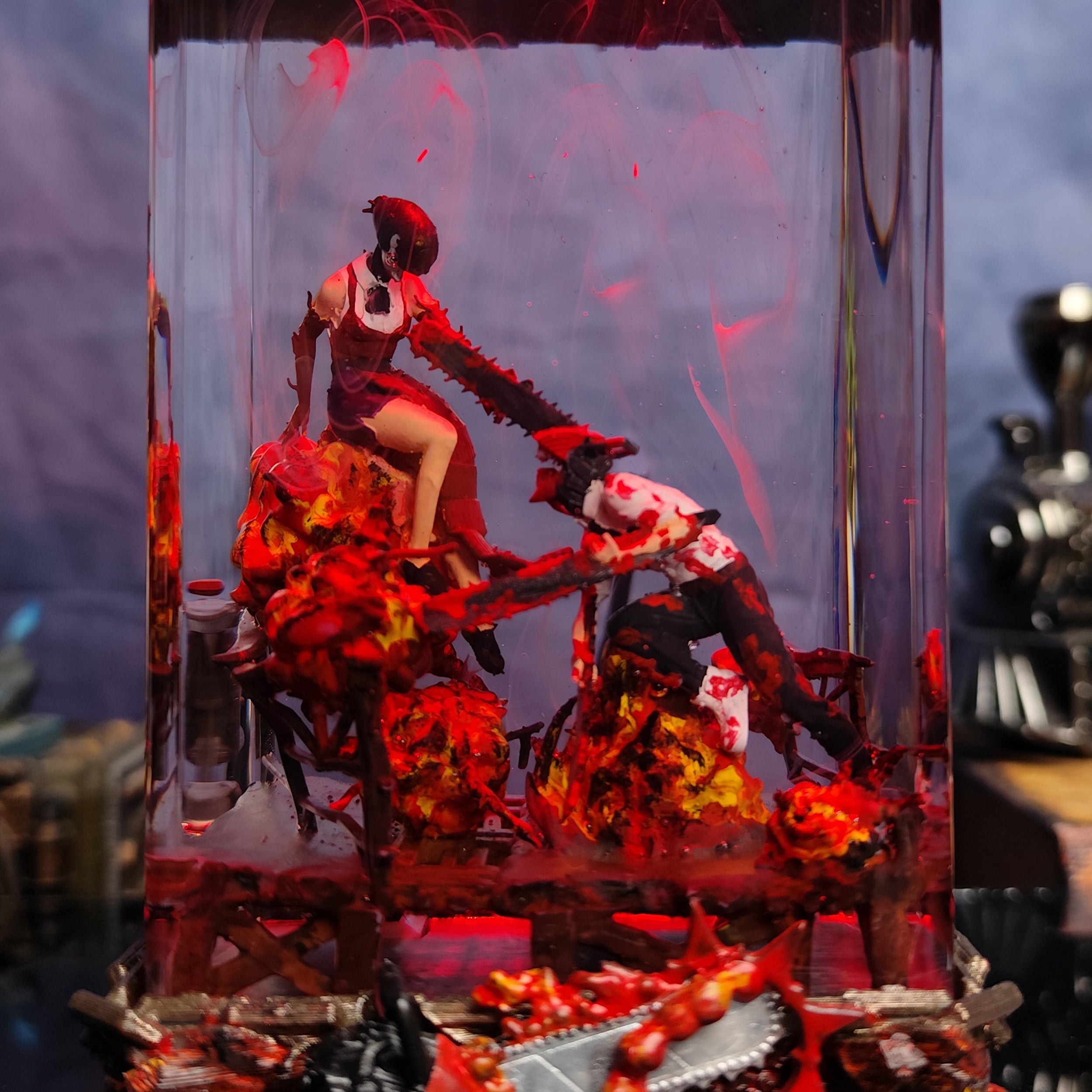Reze & Denji I- Chainsaw Man Resin Lamp