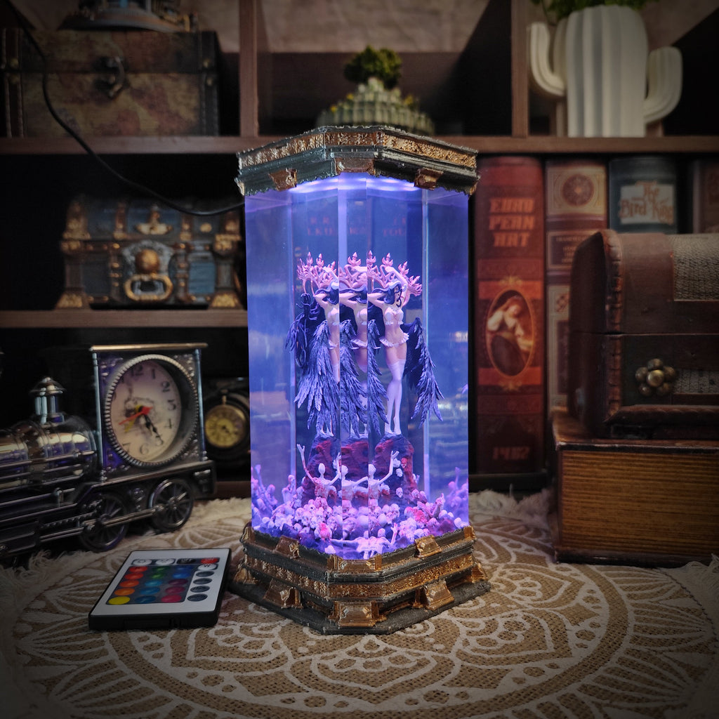 Albedo Resin Lamp - handmade resin lamp