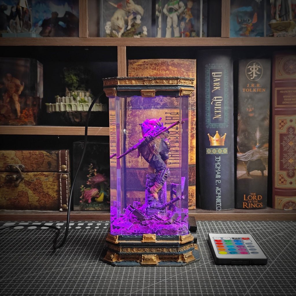 Ronin Resin Lamp - handmade resin lamp