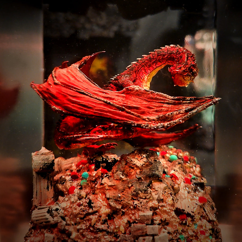 SMAUG - handmade resin lamp