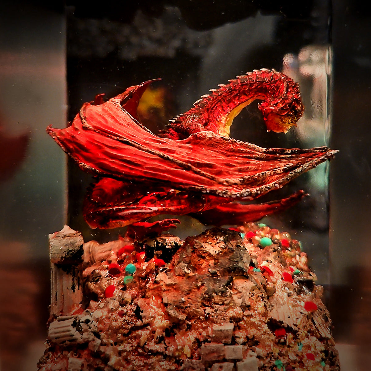 SMAUG - handmade resin lamp