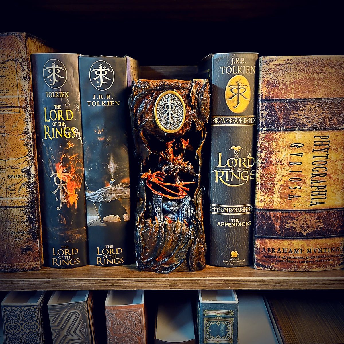 Balrog Book Nook - handmade resin lamp