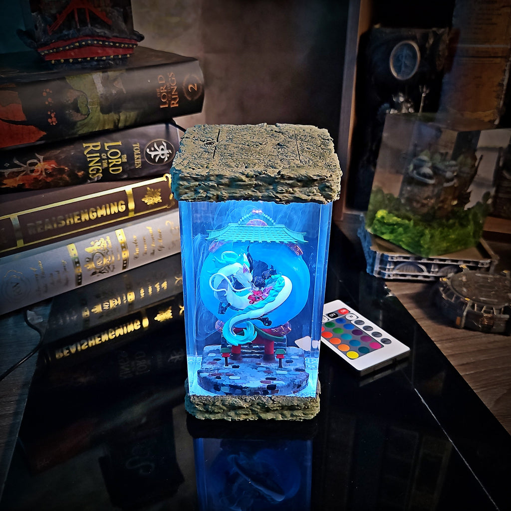 Haku Resin Lamp - handmade resin lamp