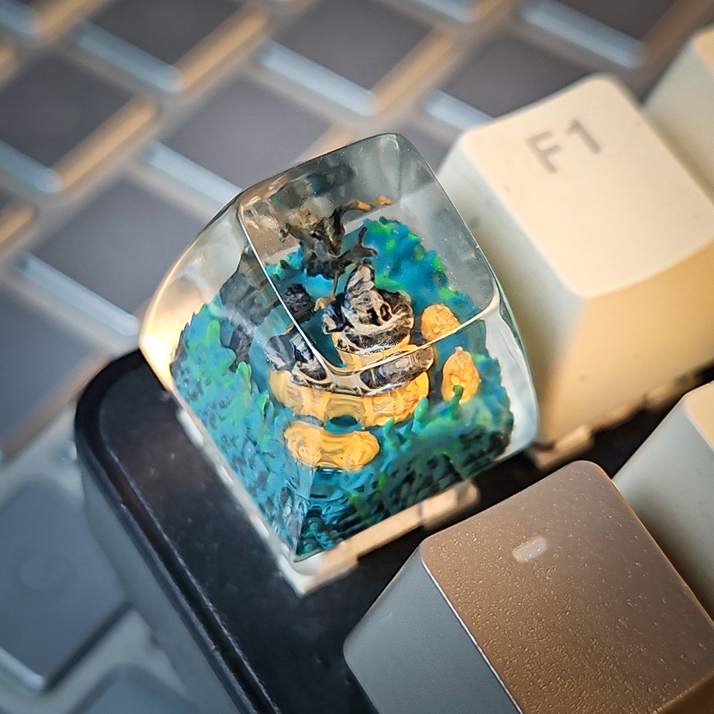 Pumpkin Keycap - handmade resin keycap