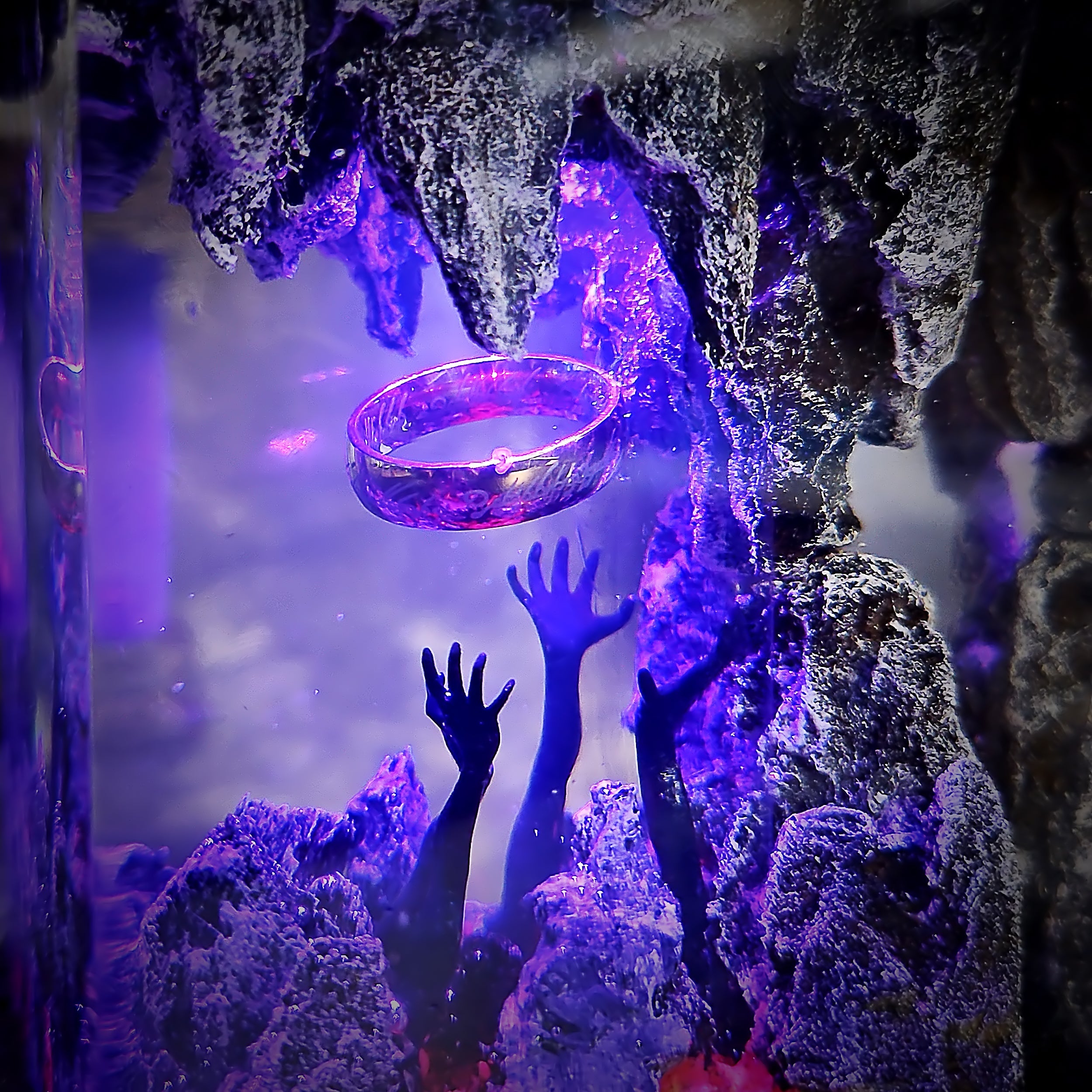 RING Resin Lamp - handmade resin lamp