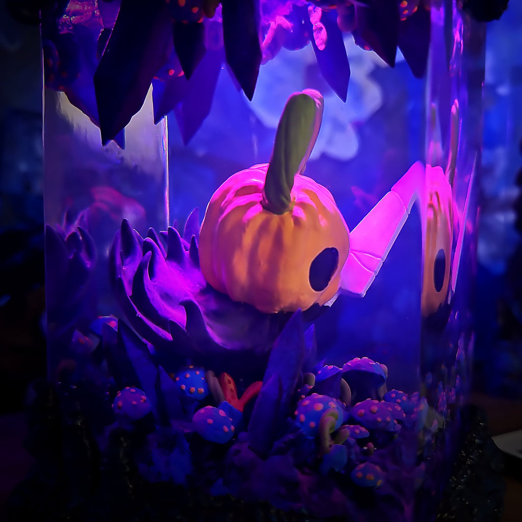 Halloween Resin Lamp - handmade resin lamp