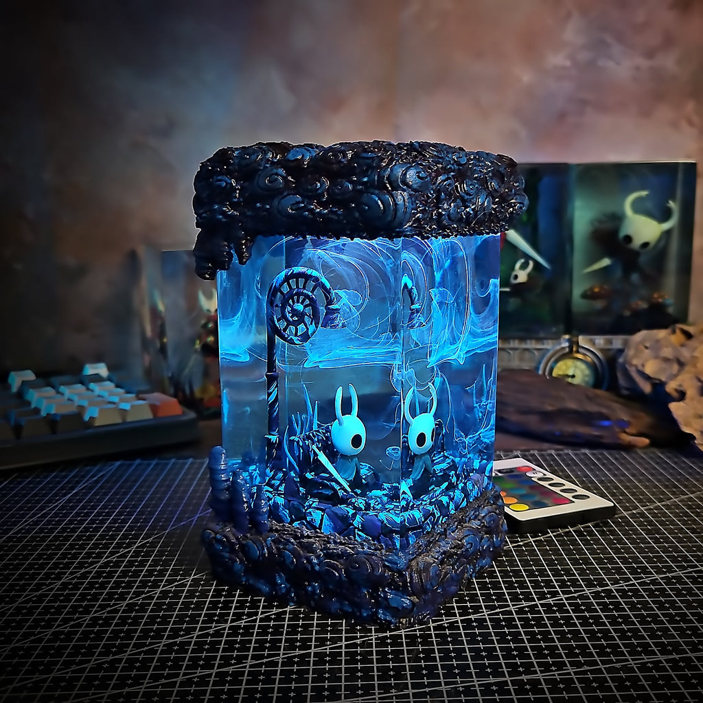 Hollow Knight V1 Resin Lamp