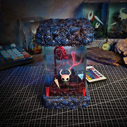Hollow Knight V1 Resin Lamp - handmade resin lamp