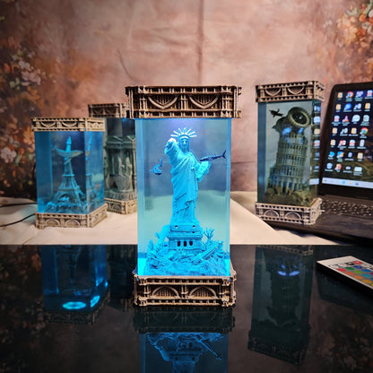 Statue of Liberty Resin Lamp - handmade resin lamp