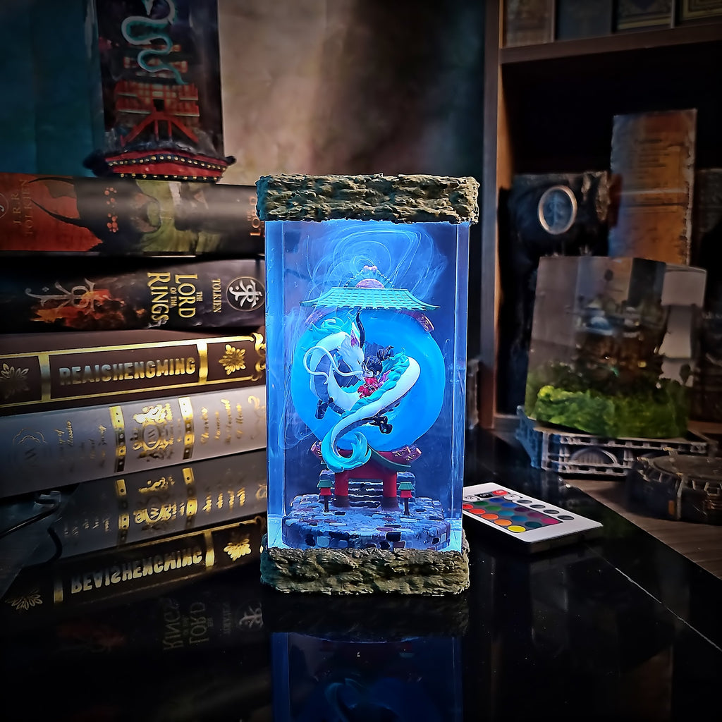 Haku Resin Lamp - handmade resin lamp