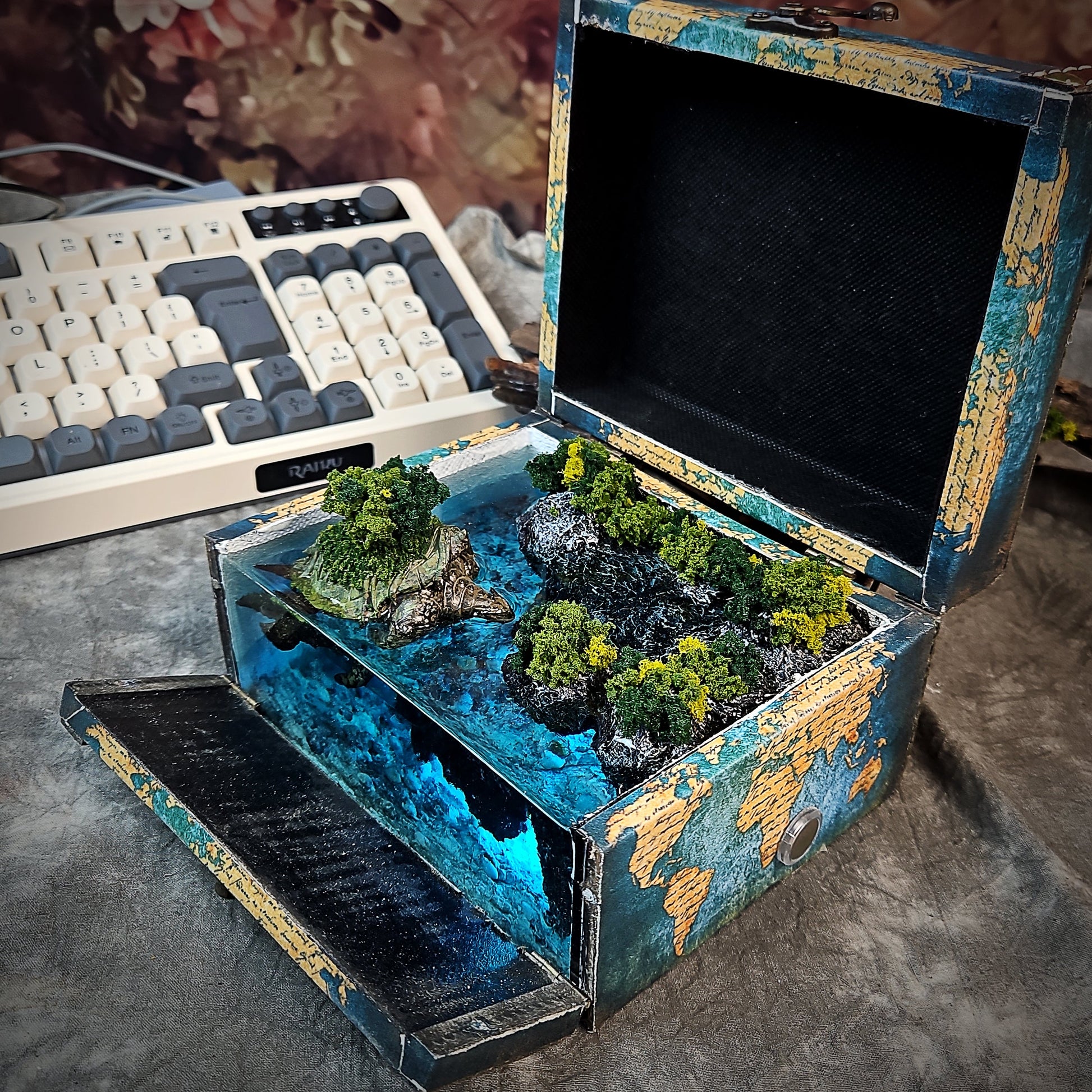 Map Turtle Light Box - handmade resin light box