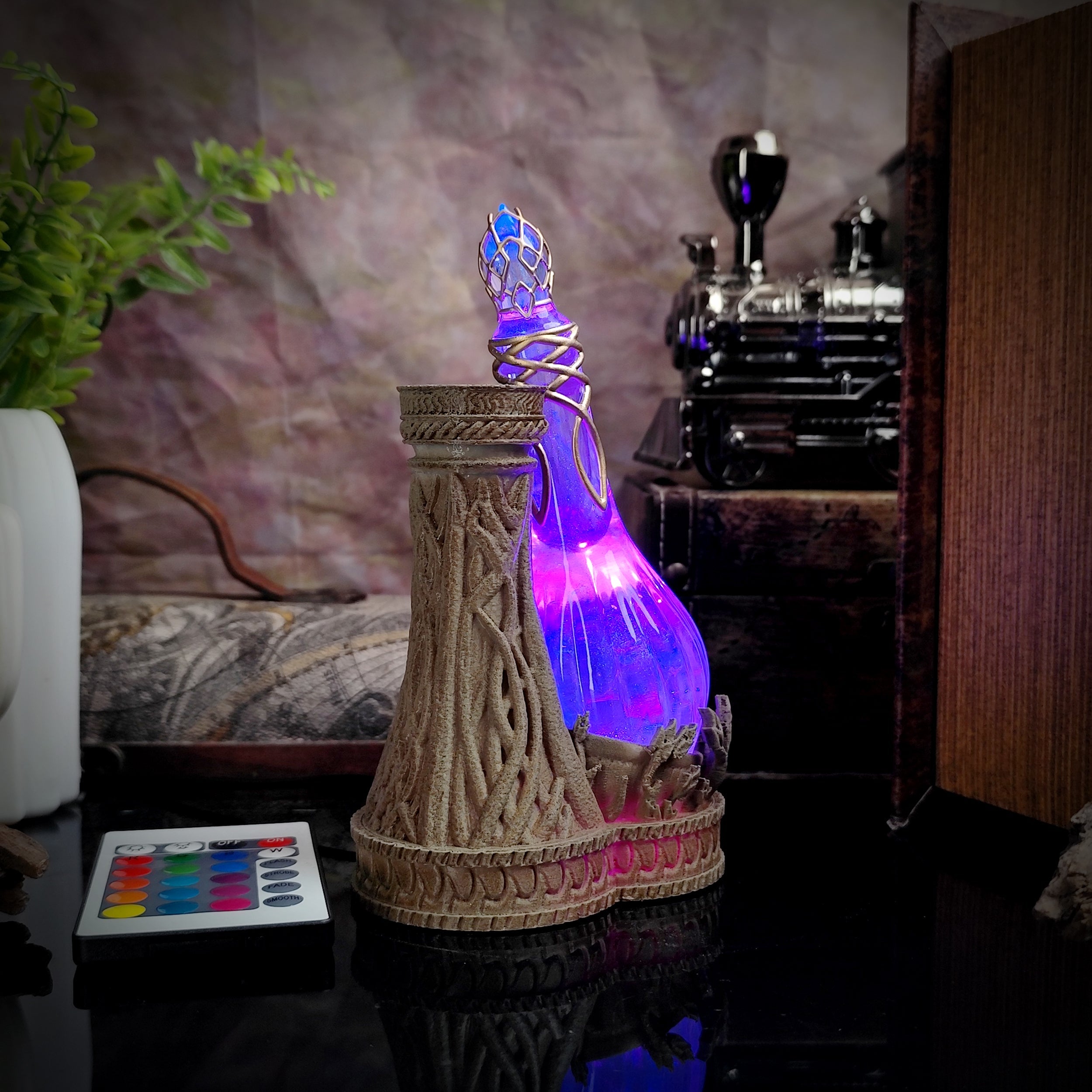 Galadriel's Phial Lord of the Rings Lamp - handmade resin lamp