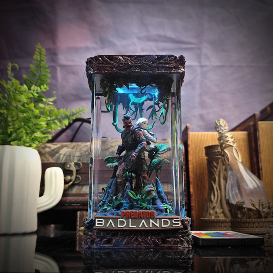 Predator Badland Sci-Fi Hunter Lamp - handmade resin lamp
