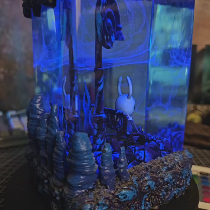 Hollow Knight V1 Resin Lamp